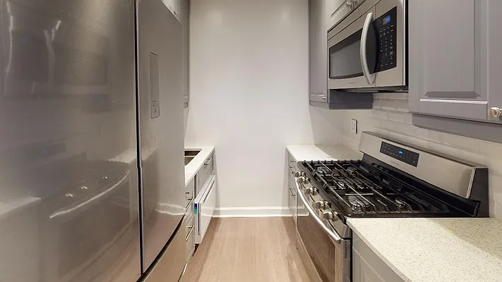 Rented by Metro Garden Realty NYC | media 15