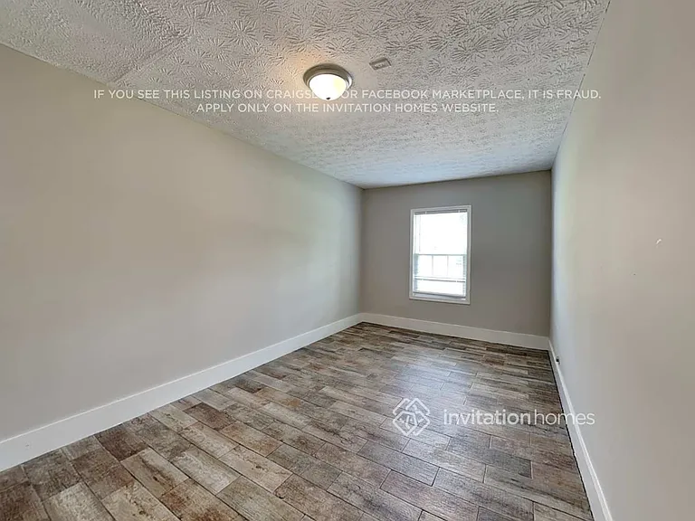 4358 Bridle Path Ct — Photo 9