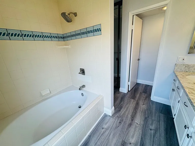 1435 Spyglass Way — Photo 18