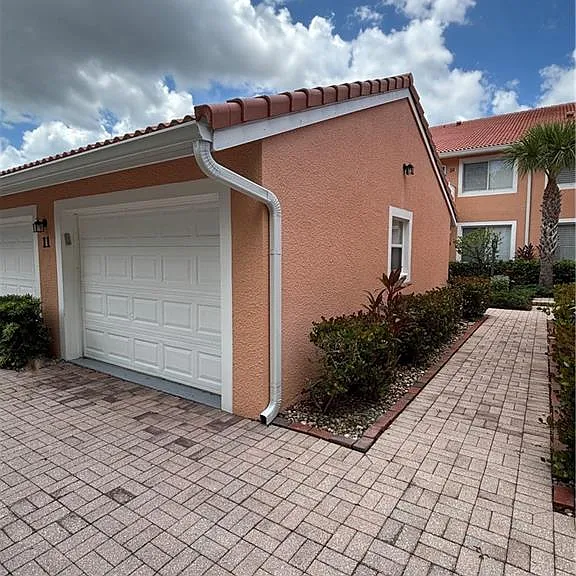 6820 Beach Resort Dr #11 — Photo 6