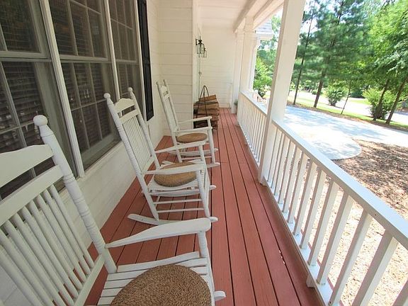 5th image of 2950 Riverbend Dr