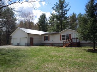 661 Woods Falls Rd, Mooers Forks, NY 12959