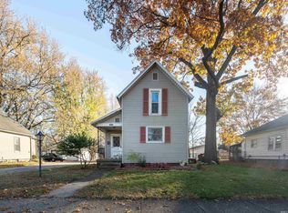 1121 Maple Row, Elkhart, IN 46514