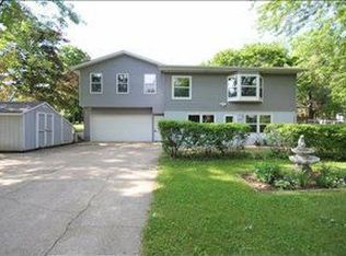 5663 Lacy Rd, Madison, WI 53711