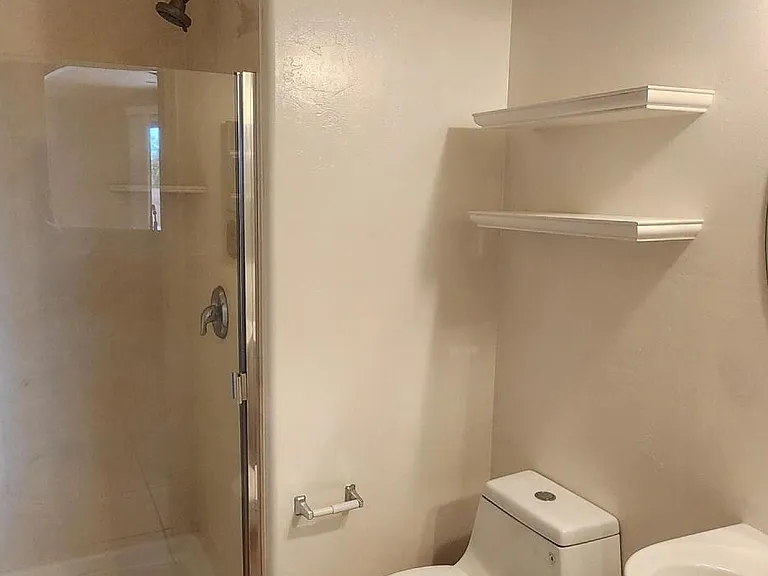 5453 N Little River Ln — Photo 6