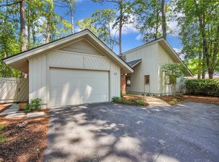 24 Chickadee Rd, Hilton Head Island, SC 29926