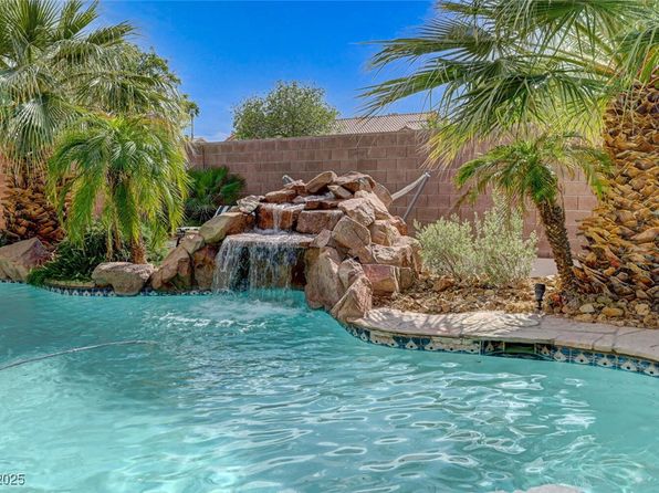 10519 Bella Camrosa Dr, Las Vegas, NV 89141