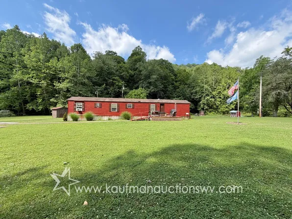 407 Grasslick Rd, Gassaway, WV 26624
