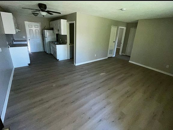 5th image of 184 Duncan Ave #184