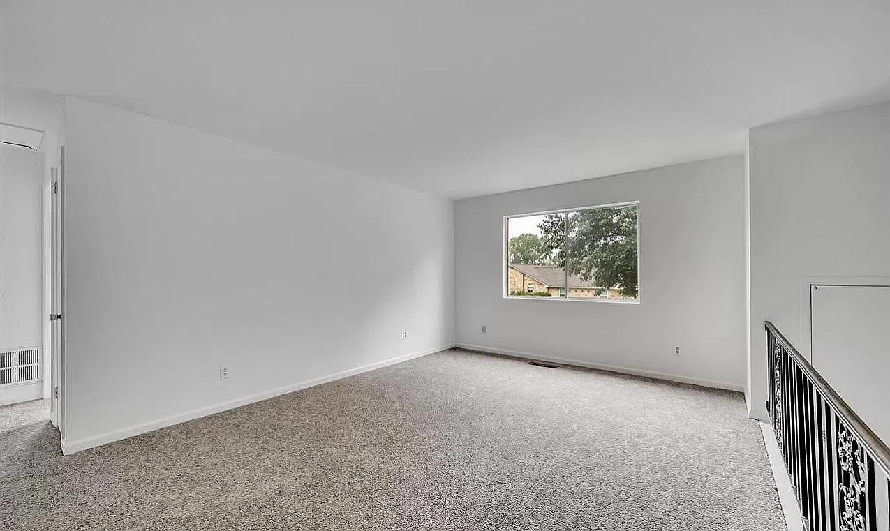 4 bed, 1750 sqft, $2,100 — Photo 3