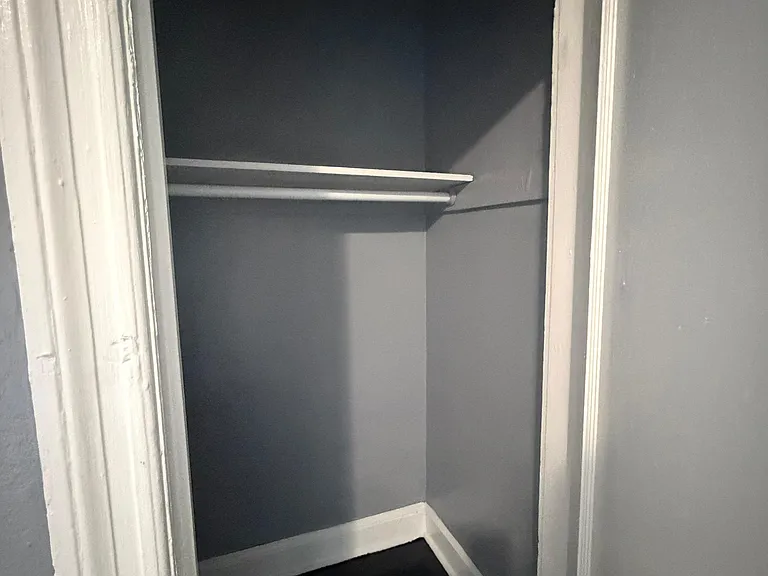 160 Grumman Ave #505 — Photo 6