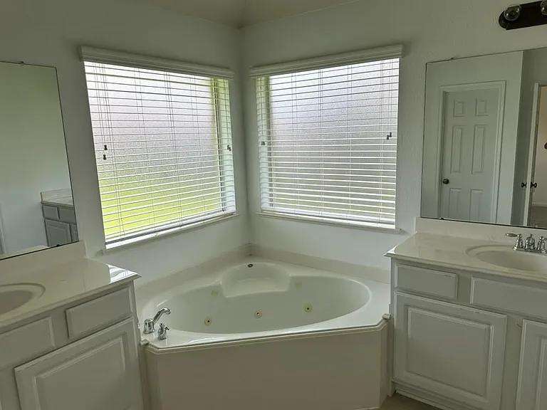 5114 Raven Forest Ln — Photo 25
