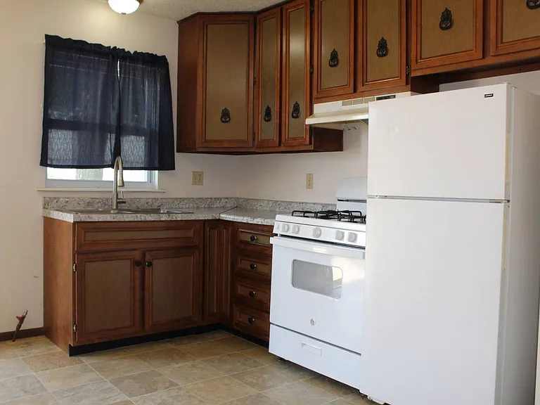 501 E Cleveland St #3 — Photo 3