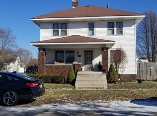 101 N College St, Colfax, IN 46035