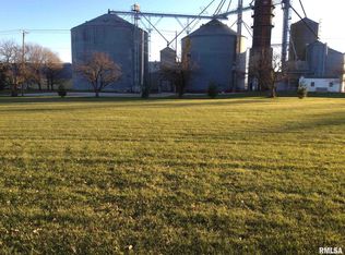 545 Colleen St, Woodhull, IL
