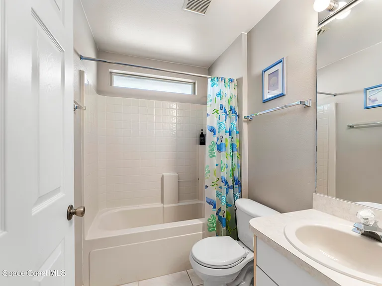 1324 Mandys Ct — Photo 15