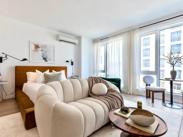 953 Dean Street image 1 of 9