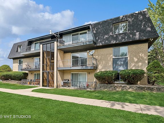 2nd image of 11122 S 84th Ave APT 2A