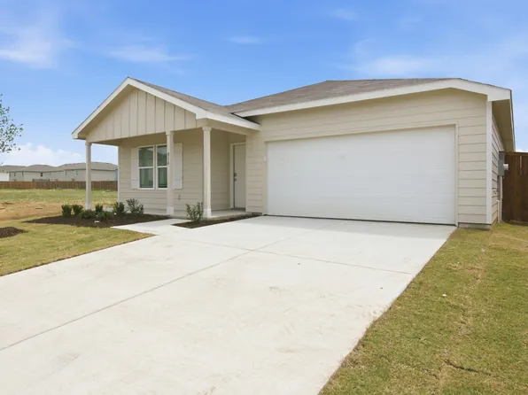 816 Bluffview Dr, Cleburne, TX 76031