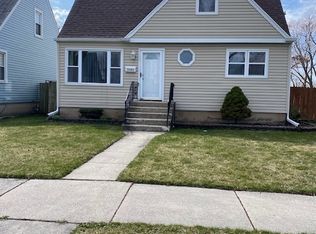 3546 Hawthorne St, Franklin Park, IL
