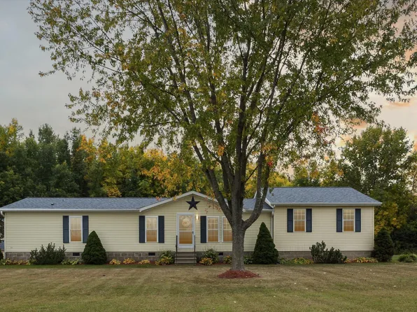 2671 Maple Grove School Rd, Oconto, WI 54153