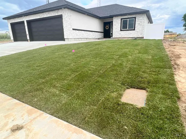 1512 Bird Farm Dr, Jerome, ID 83338