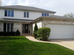 1042 Bette Ln, Glenview, IL 60025