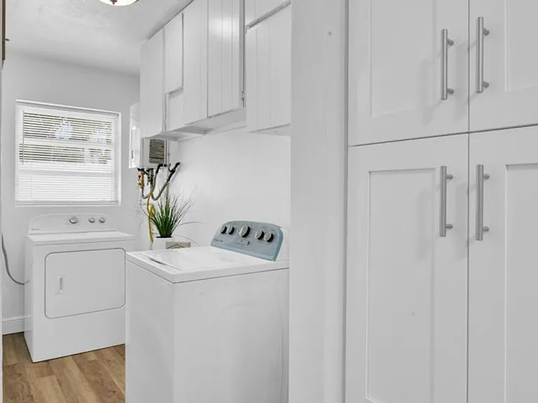 702 Sunset Dr — Photo 22
