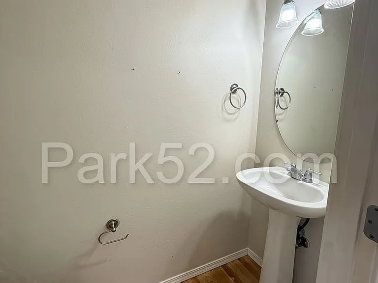 11113 185th St E — Photo 10