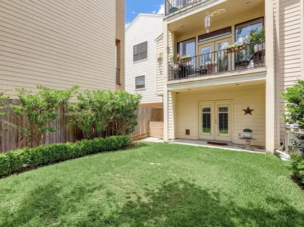 5217 Lillian St, Houston, TX 77007