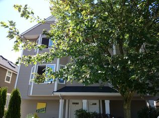 6759 D 24th Ave NW, Seattle, WA 98117