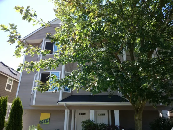 6759 D 24th Ave NW, Seattle, WA 98117