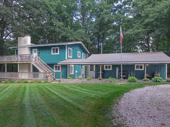 2520 W Deerfield Rd, Mount Pleasant, MI 48858