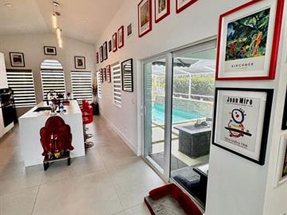 5th image of 1081 Wilshire Cir E #1081