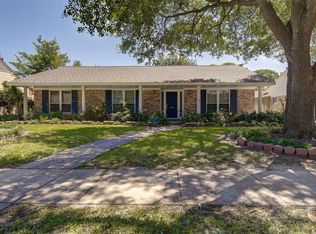 9223 Linkmeadow Ln, Houston, TX 77025