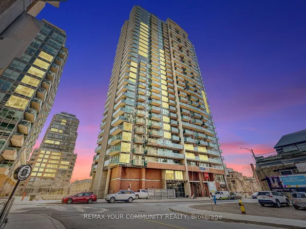 150 E Liberty St #618, Toronto, ON M6K 3R5