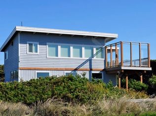 4513 Lookout St, Florence, OR 97439