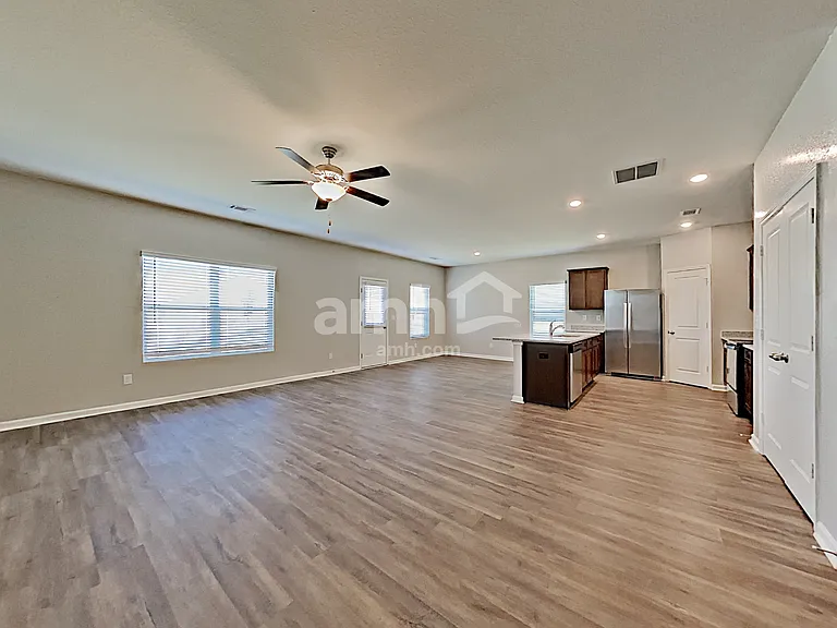 3410 Ridge Hill Pkwy — Photo 6