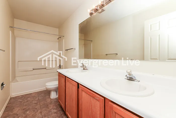 6858 Charlesgate Rd — Photo 10