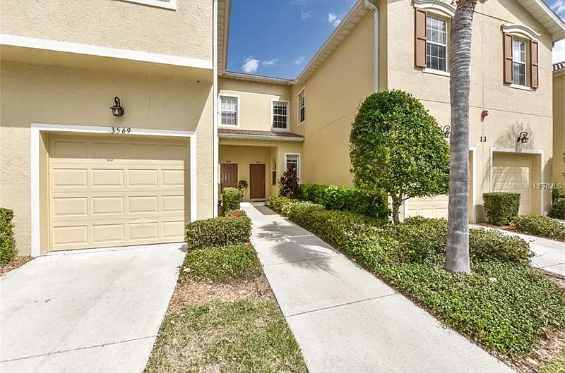 3571 Parkridge Cir #13-103