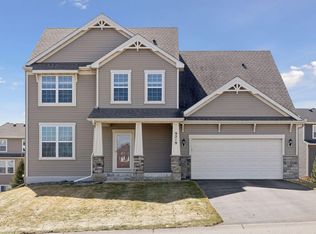 9219 Lighthouse Ln, Woodbury, MN 55129