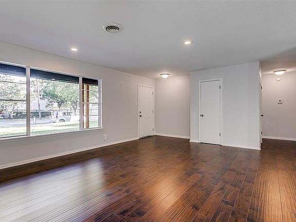 5th image of 7616 Bogart Dr