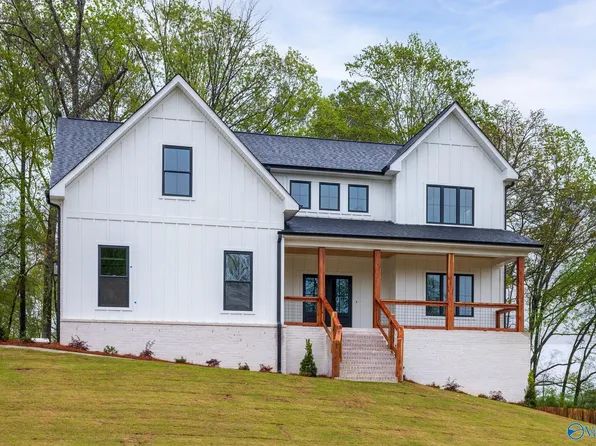 126 Pavilion Dr, Meridianville, AL 35759