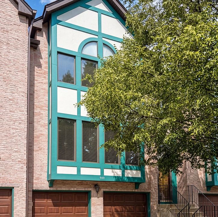 1st image of 909 W Essex Pl