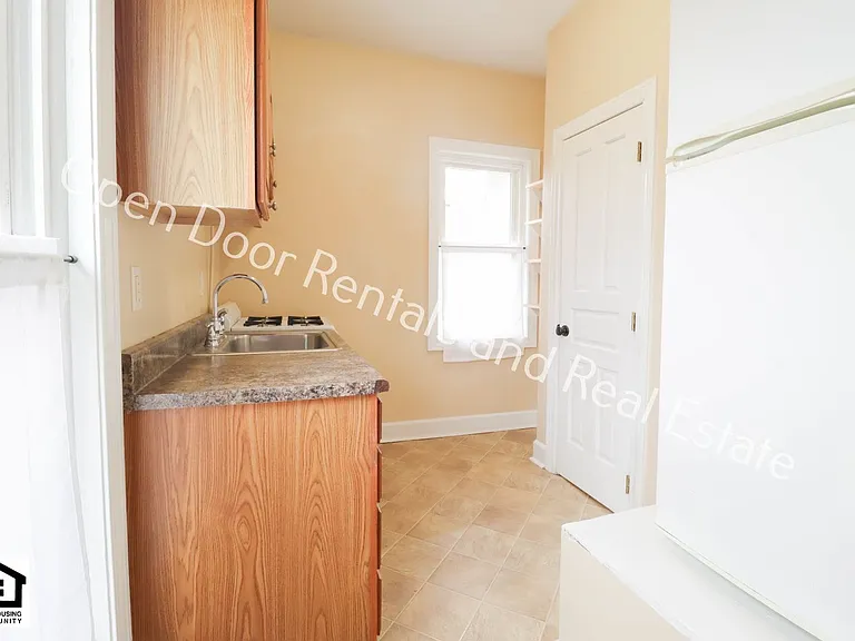 1101 Lake Ave — Photo 5