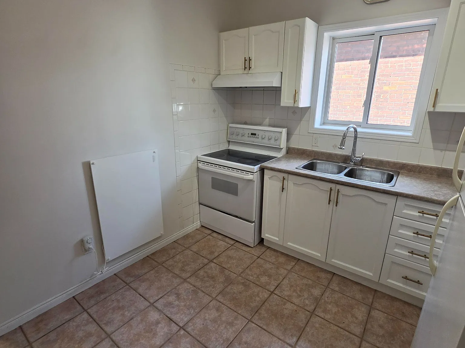 1 bed, $1,599 — Photo 4