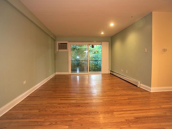 4th image of 8546 W 103rd Ter APT 201