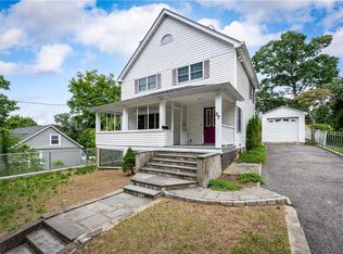 37 Terrace Pl, Mount Kisco, NY 10549