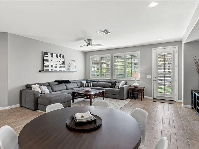 11745 Cashmere Mist Ave — Photo 10