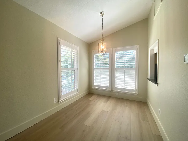 2500 Quarry Rd — Photo 5